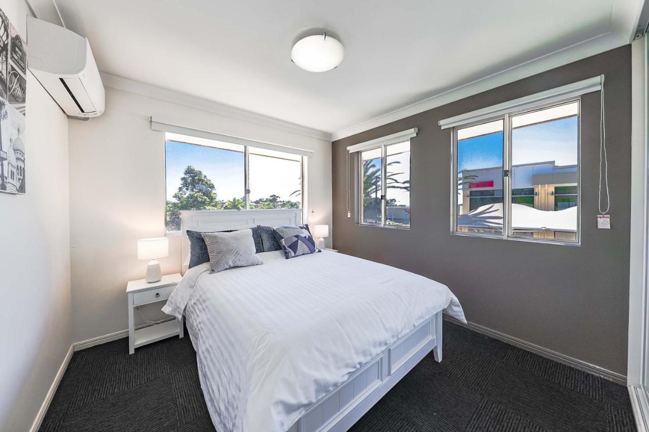 Calamvale Business Or Holiday Like Home Brisbane Exterior photo